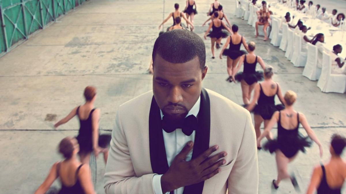 Kadr z klipu Runaways od Kanye Westa