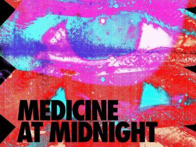 Foo Fighters Medicine at Midnight okładka płyty